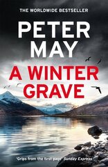 Winter Grave: a chilling new mystery set in the Scottish highlands цена и информация | Фантастика, фэнтези | 220.lv