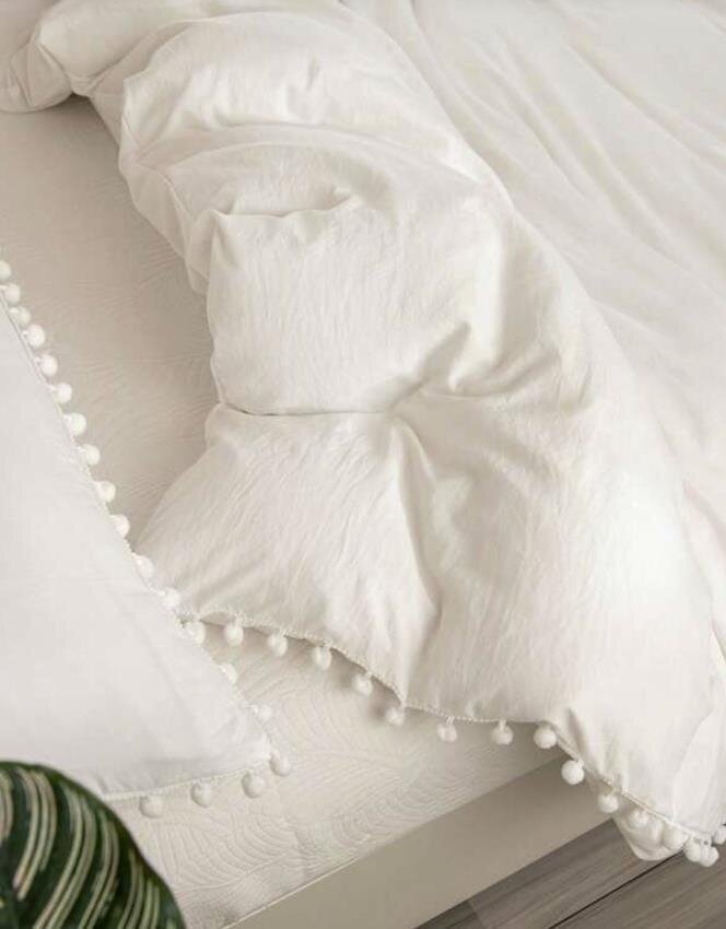 Pom Pom Decor gultas veļas komplekts (168x229 cm), 3 daļas, balta цена и информация | Gultas veļas komplekti | 220.lv