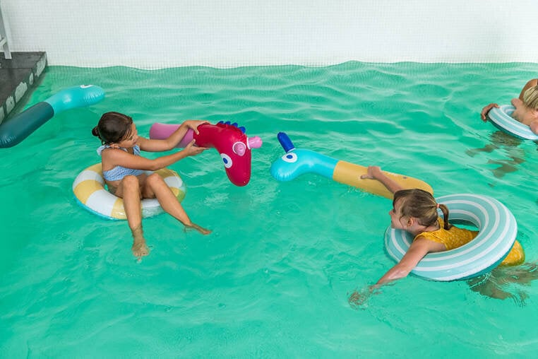 Peldēšanas riņķis Quut, Garden Green, vidējs Ø 60 cm цена и информация | Ūdens, smilšu un pludmales rotaļlietas | 220.lv