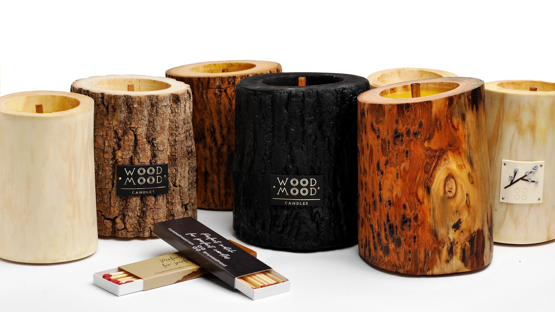 Svece ar skujkoku ēteriskajām eļļām WoodMood Rocky Original Coniferous, 13 cm cena un informācija | Sveces un svečturi | 220.lv