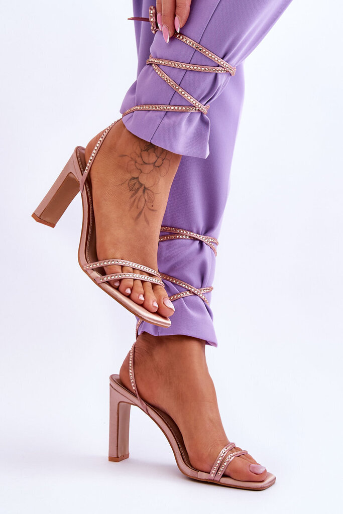Elegantas šņorētas sandales ar cirkoniem Nude Nessy цена и информация | Sieviešu sandales | 220.lv