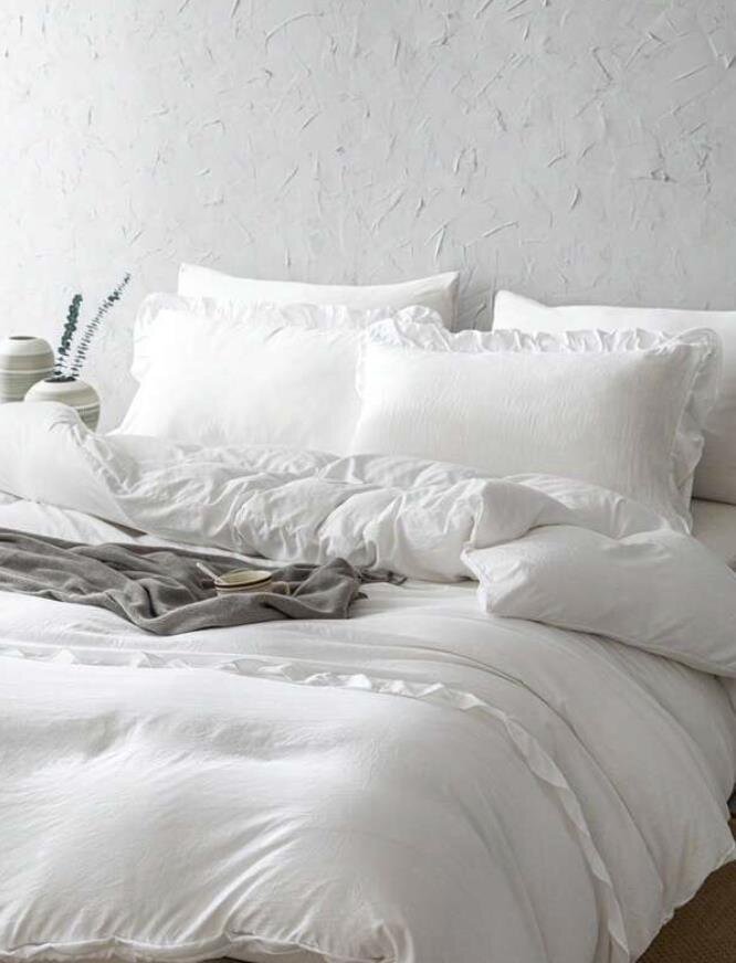 Ruffle Decor gultas veļas komplekts (168x229 cm), 3 daļas цена и информация | Gultas veļas komplekti | 220.lv