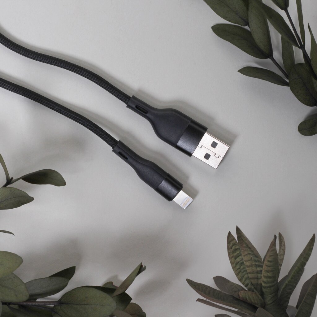 Maxlife USB/Lightning 1 m cena un informācija | Kabeļi un vadi | 220.lv