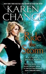 Ride The Storm: A Cassie Palmer Novel cena un informācija | Fantāzija, fantastikas grāmatas | 220.lv