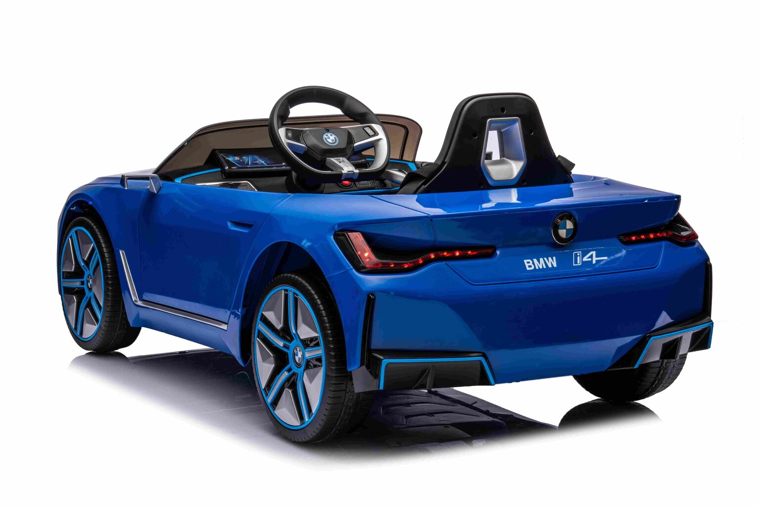 Radiovadāmā automašīna BMW I4, zila cena un informācija | Rotaļlietas zēniem | 220.lv