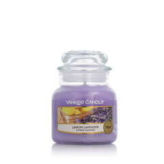 Yankee Candle aromātiskā svece Lemon Lavender, 104 g cena un informācija | Sveces un svečturi | 220.lv