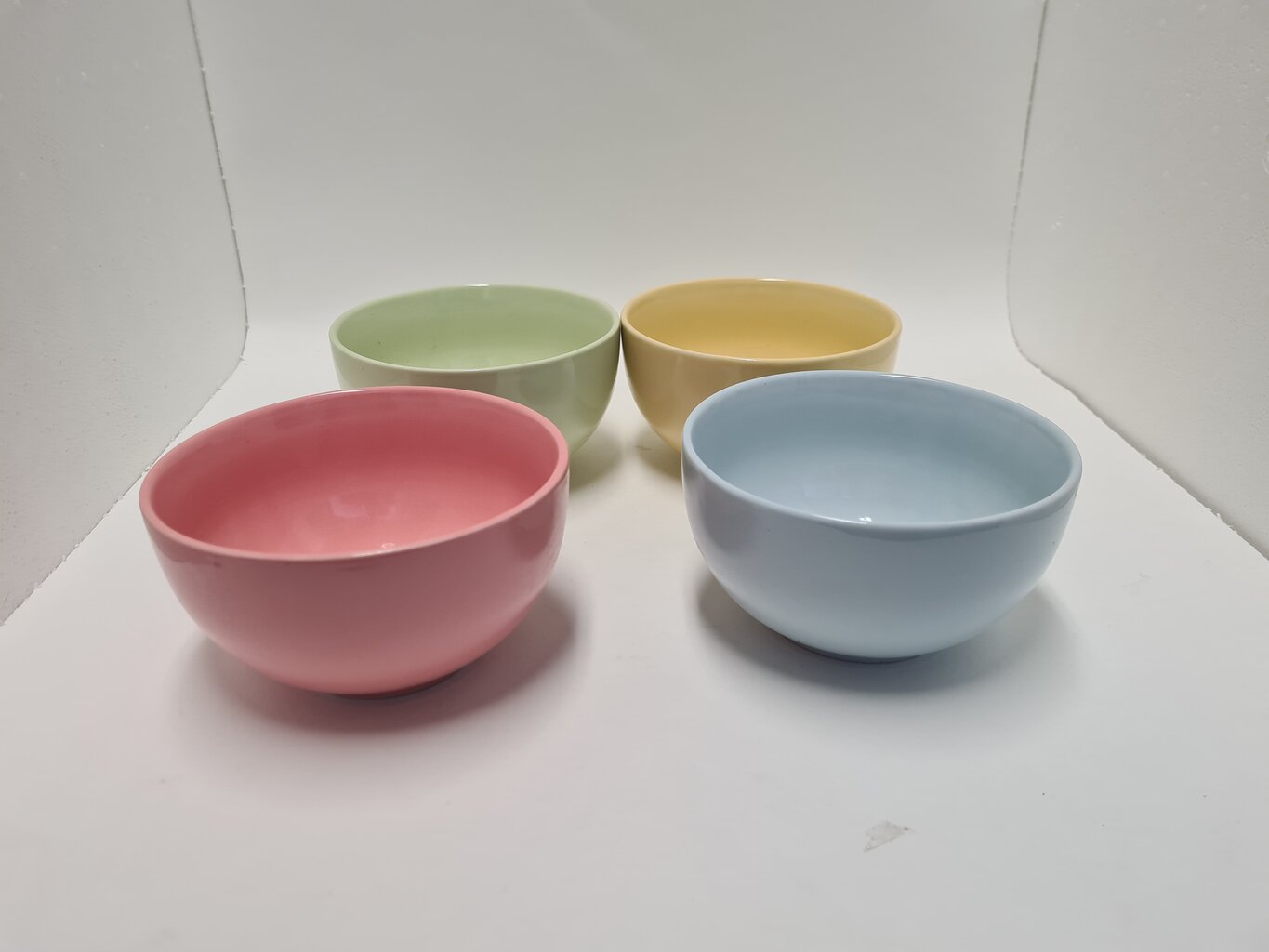 Keramikas bļoda, 500 ml, dažādas krāsas cena un informācija | Trauki, šķīvji, pusdienu servīzes | 220.lv