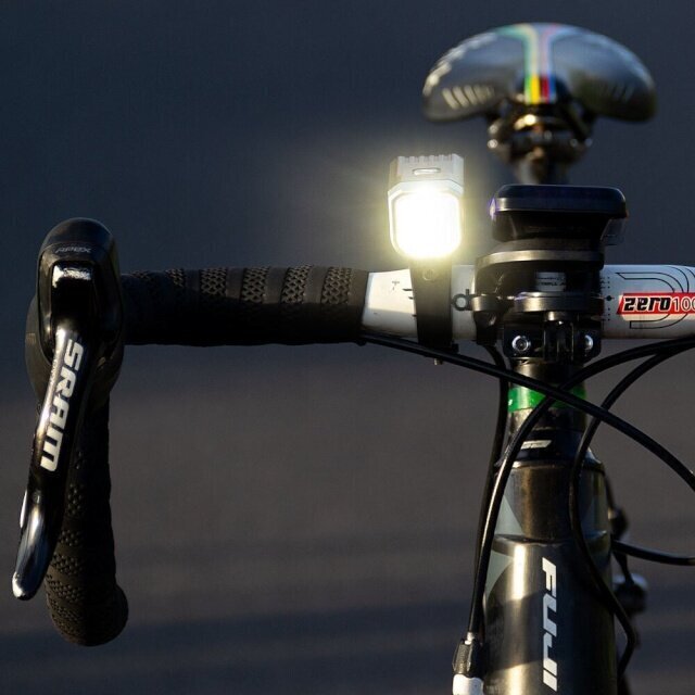 Priekšējais velosipēda lukturis Fenix ​​​​BC25R, melns cena un informācija | Velo lukturi un atstarotāji | 220.lv