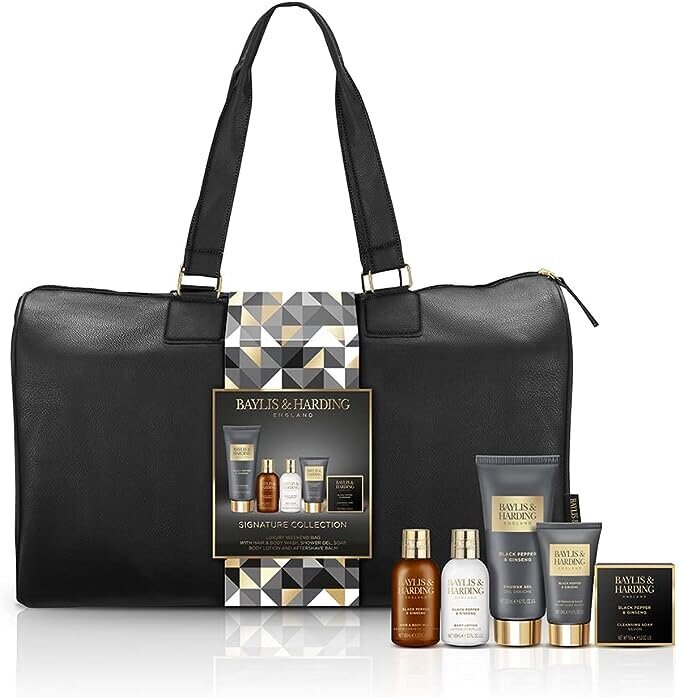 Dāvanu komplekts vīriešiem Baylis & Harding Black Pepper & Ginseng Men's Luxury Travel Bag, 6 daļu cena un informācija | Dušas želejas, eļļas | 220.lv