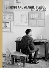 Christo and Jeanne-Claude: In/Out Studio цена и информация | Книги по фотографии | 220.lv