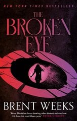 Broken Eye: Book 3 of Lightbringer цена и информация | Фантастика, фэнтези | 220.lv