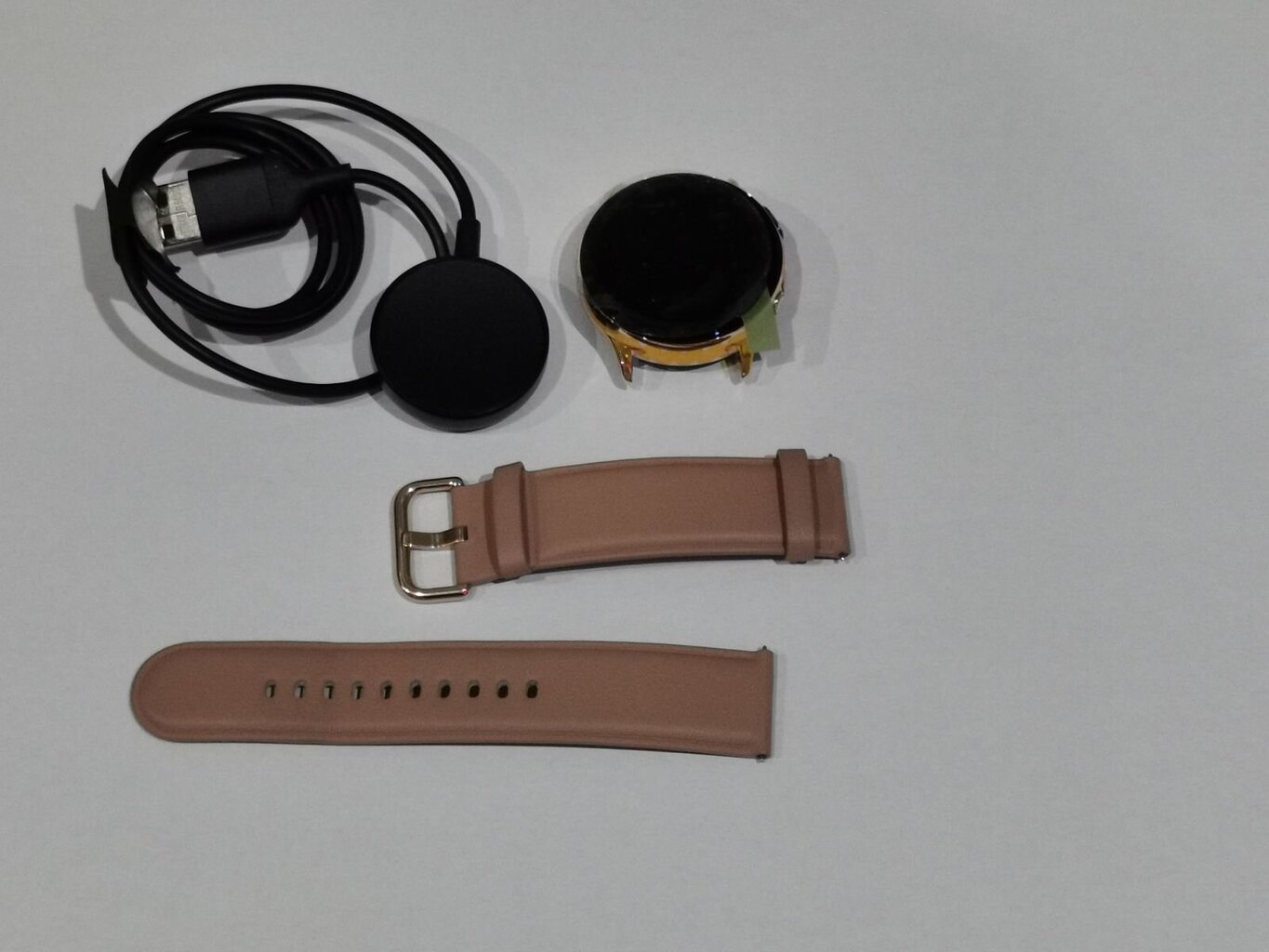 Prece ar bojājumu. Samsung Galaxy Watch Active2 SM-R835F Pink Gold cena un informācija | Preces ar bojājumiem | 220.lv