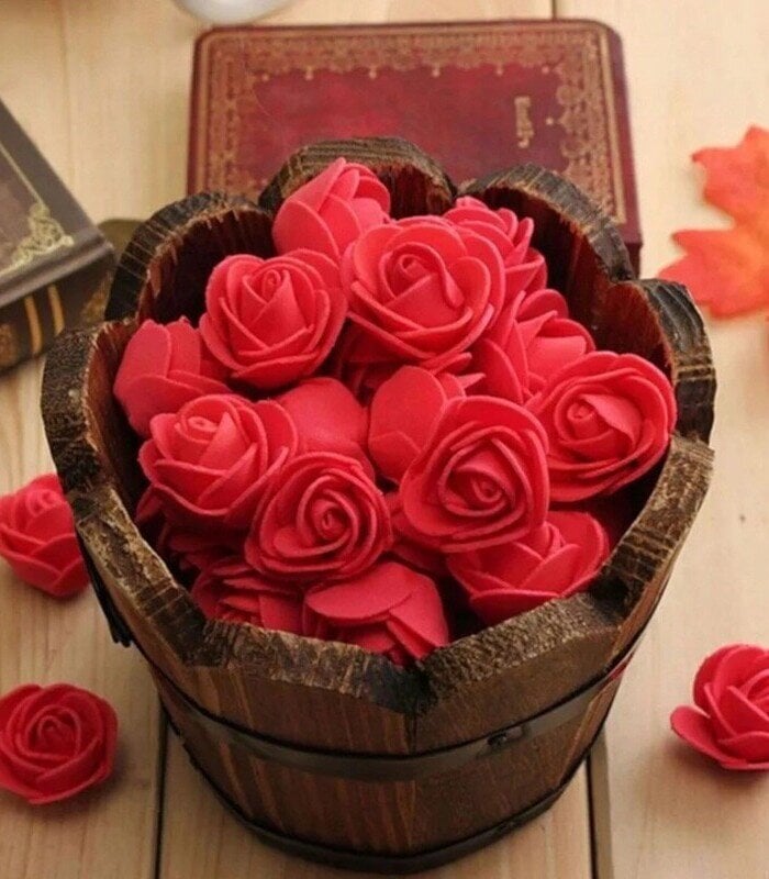 Liels ziedu lācītis ar sarkanām rozēm cena un informācija | Mākslīgie ziedi | 220.lv