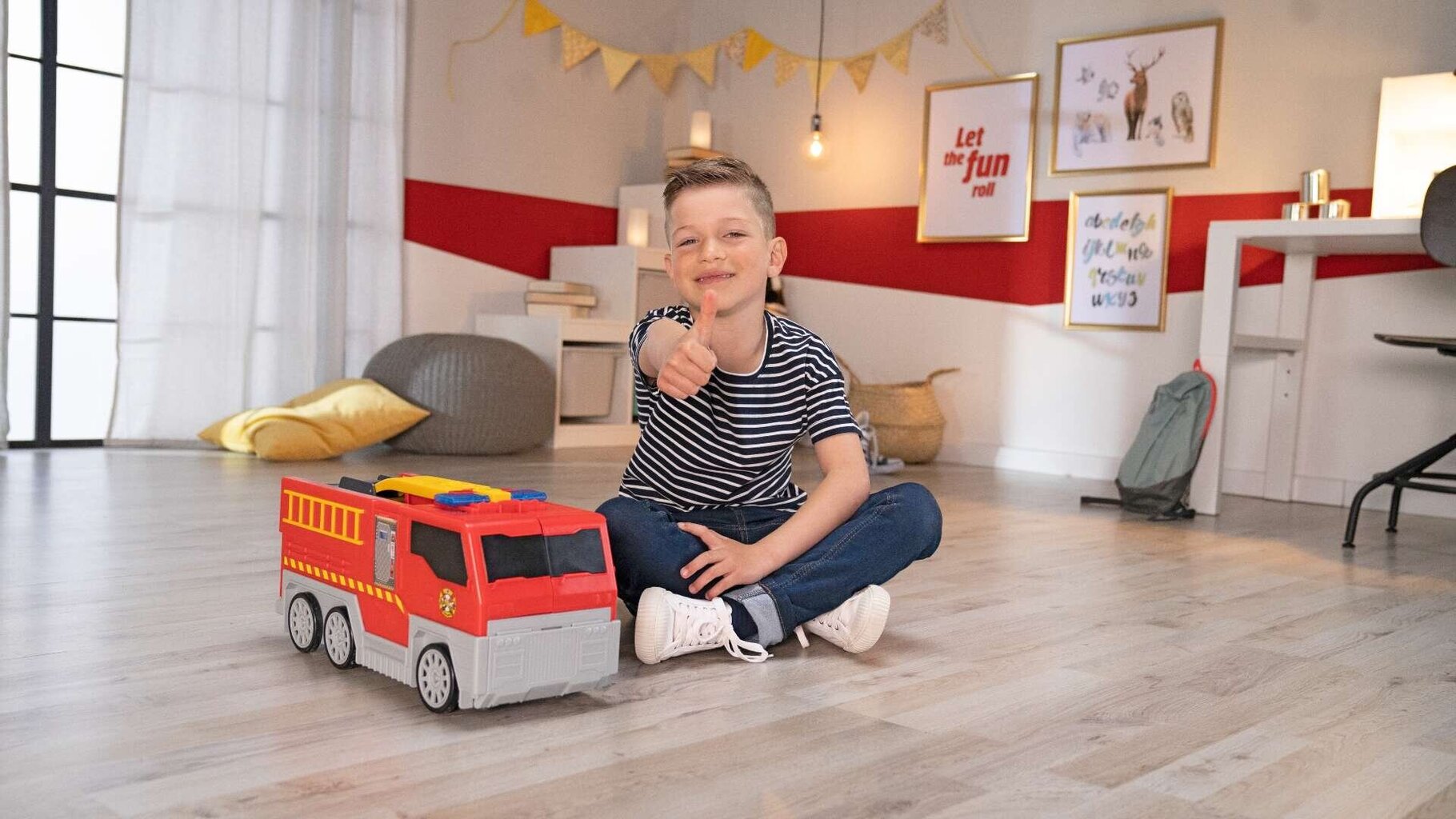 Saliekamā ugunsdzēsēju automašīna Transporter ar stāvvietu cena un informācija | Rotaļlietas zēniem | 220.lv