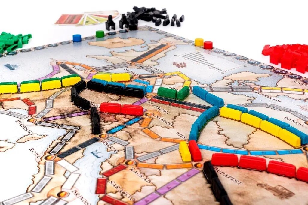 Galda spēle Rebel Ticket to ride Europa cena un informācija | Galda spēles | 220.lv