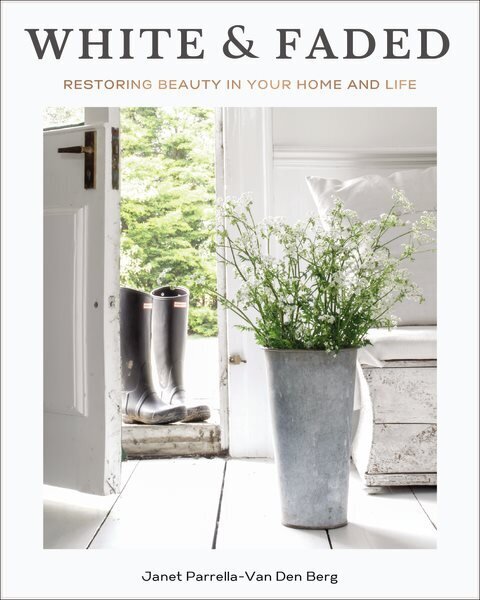 White and Faded: Restoring Beauty in Your Home and Life цена и информация | Pašpalīdzības grāmatas | 220.lv