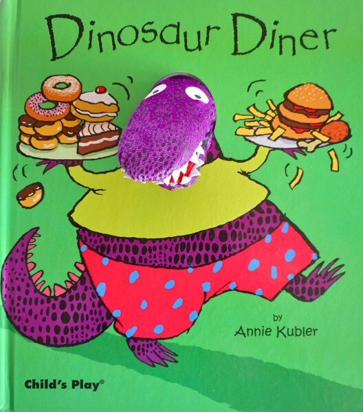 Dinosaur Diner illustrated edition cena un informācija | Grāmatas mazuļiem | 220.lv