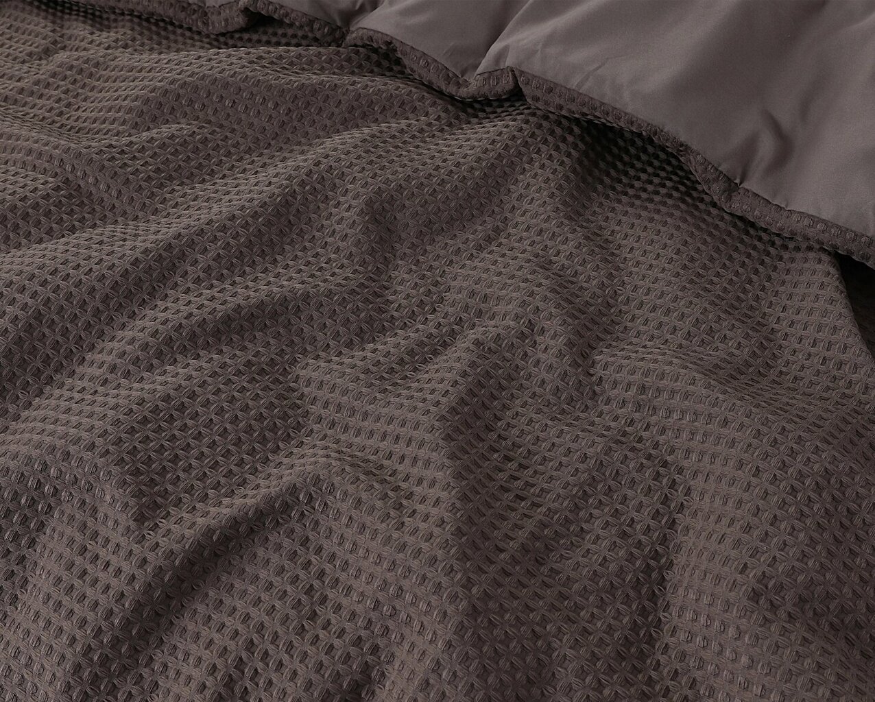 Gultas veļas komplekts Waffle 140 x 220 cm, tumši brūns Sleeptime cena un informācija | Gultas veļas komplekti | 220.lv