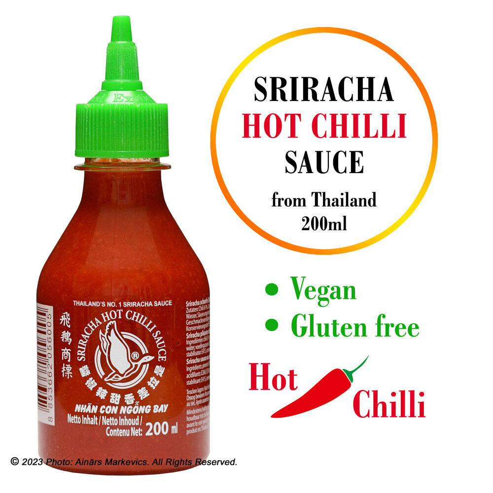 Srirača Oriģinālā asā čili mērce Sriracha Original Hot Chilli Sauce Flying Goose Brand, 200ml цена и информация | Mērces | 220.lv