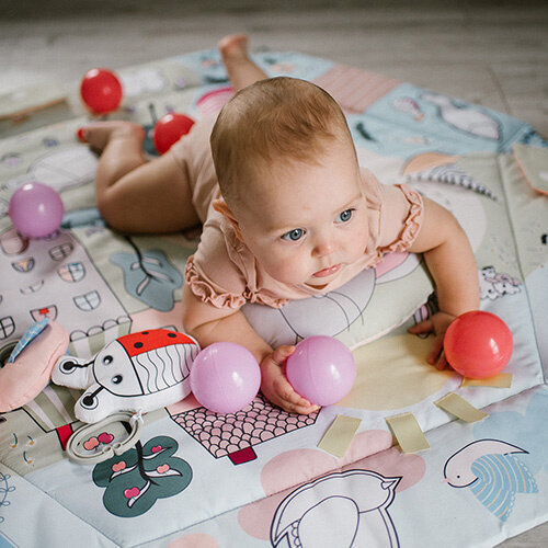 Izglītojošs paklājiņš bērniem Funny Farm 1486 BabyOno cena un informācija | Attīstošie paklājiņi | 220.lv