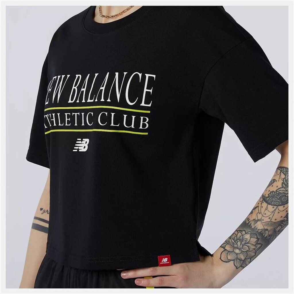 Sieviešu Krekls ar Īsām Piedurknēm New Balance Essentials Athletic Club Boxy Melns цена и информация | T-krekli sievietēm | 220.lv
