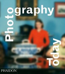 Photography Today: A History of Contemporary Photography цена и информация | Книги по фотографии | 220.lv