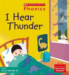I Hear Thunder (Set 6) цена и информация | Книги для подростков и молодежи | 220.lv
