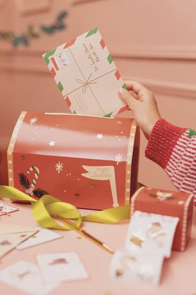 Ziemassvētku vecīša pastkastīte, 14x22x13 cm cena un informācija | Svētku dekorācijas | 220.lv