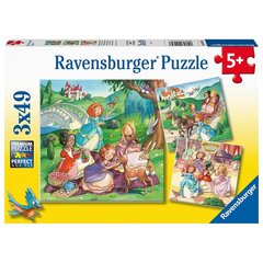 Ravensburger puzle 3x49 gab Mazā princese cena un informācija | Puzles, 3D puzles | 220.lv