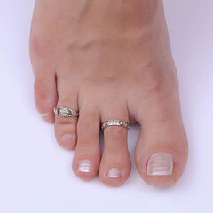 Silvego Открытое серебряное кольцо для ног с цветком Akira PRM11671R цена и информация | Кольца | 220.lv