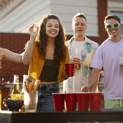 Beer Pong spēle, 50 gab. + 3 bumbiņas cena un informācija | Ballītēm un svētkiem | 220.lv