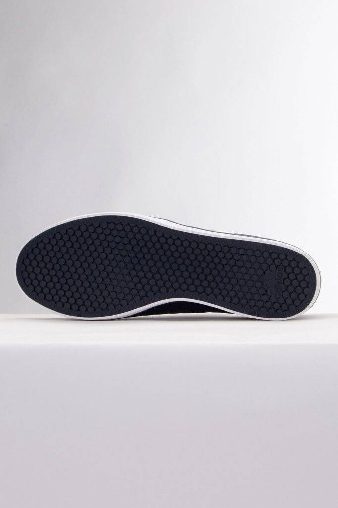 Brīvā laika apavi vīriešiem Adidas HP6011, zili cena un informācija | Sporta apavi vīriešiem | 220.lv