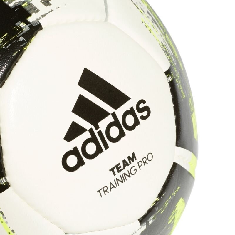 Futbola bumba Adidas, 5. izmērs цена и информация | Futbola bumbas | 220.lv