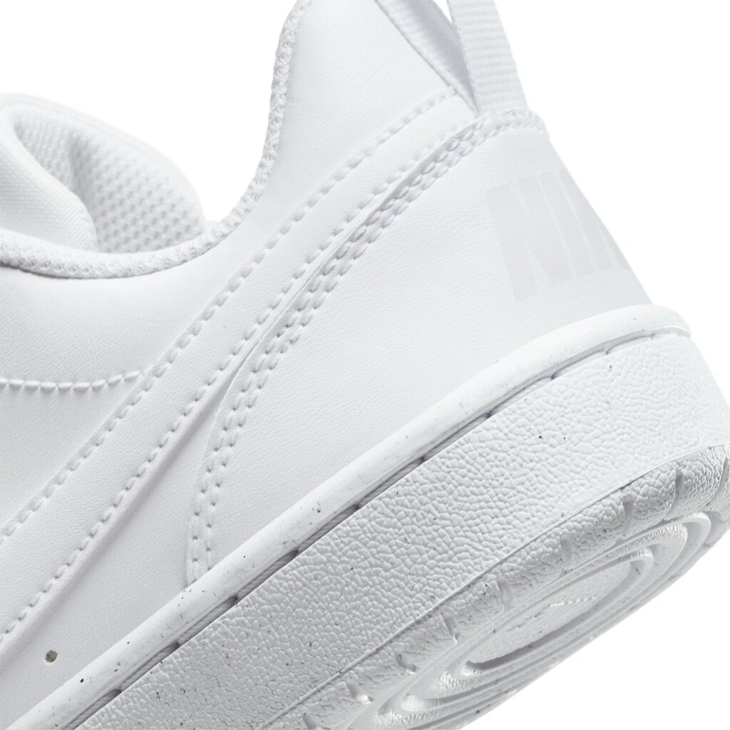 Nike ikdienas apavi sievietēm Court Borough Low DV5456 106, balti цена и информация | Sporta apavi sievietēm | 220.lv