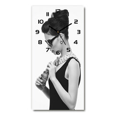 Sienas pulkstenis Sieviete ar brillēm цена и информация | Часы | 220.lv