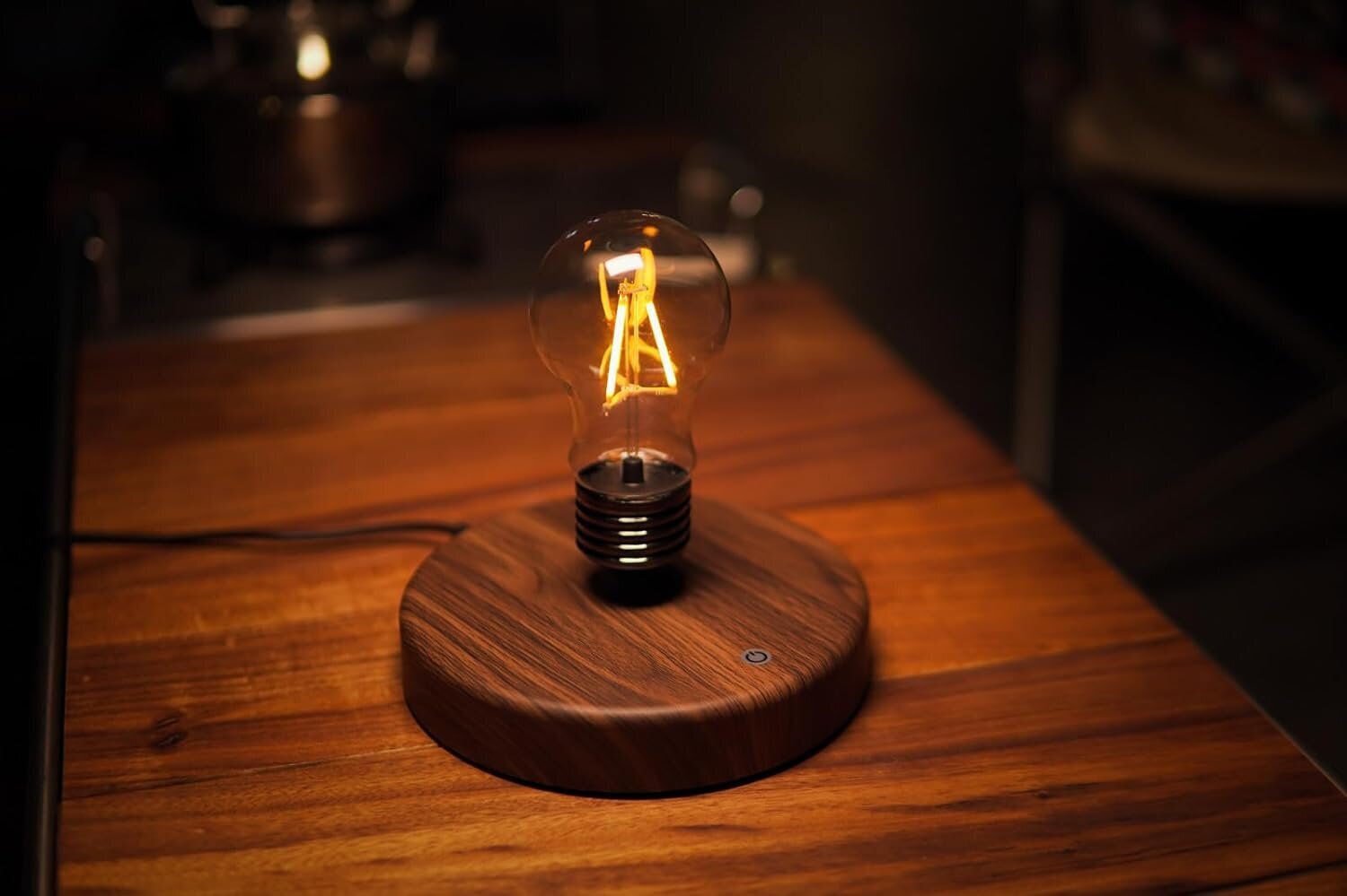 Magnētiskā peldošā lampa, LED galda lampa ar skārienvadību cena un informācija | Galda lampas | 220.lv