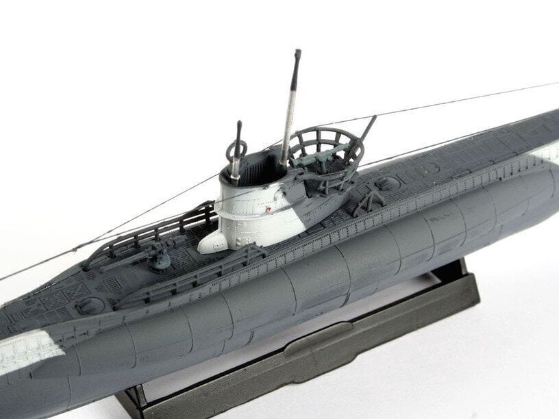 Revell adhezīvs modelis vācu zemūdene Type VII C 1:350 cena un informācija | Konstruktori | 220.lv