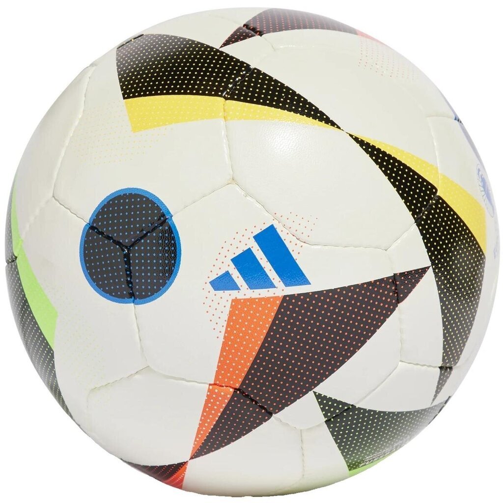 Adidas futbols cena un informācija | Futbola bumbas | 220.lv