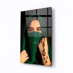 Картина из закаленного стекла Девушка в платке цена и информация | Картины | 220.lv