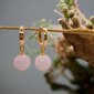 Apzeltīti sudraba auskari ar rozā kvarca akmeni sievietēm I.L.U.S cena un informācija | Auskari | 220.lv