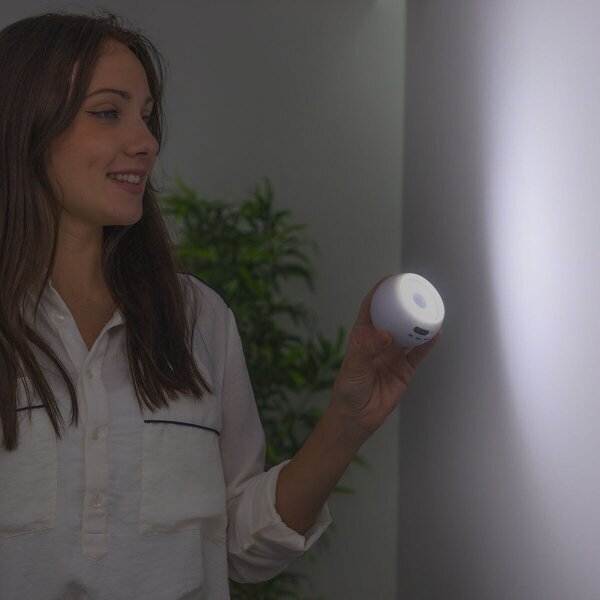 LED lampa ar kustību sensoru cena un informācija | Sensori | 220.lv