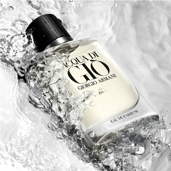 Tualetes ūdens komplekts Giorgio Armani Acqua Di Gio vīriešiem: tualetes ūdens EDT, 75 ml + EDT, 15 ml cena un informācija | Sieviešu smaržas | 220.lv