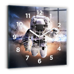 Sienas pulkstenis Astronauts Kosmosā, 30x30 cm cena un informācija | Pulksteņi | 220.lv