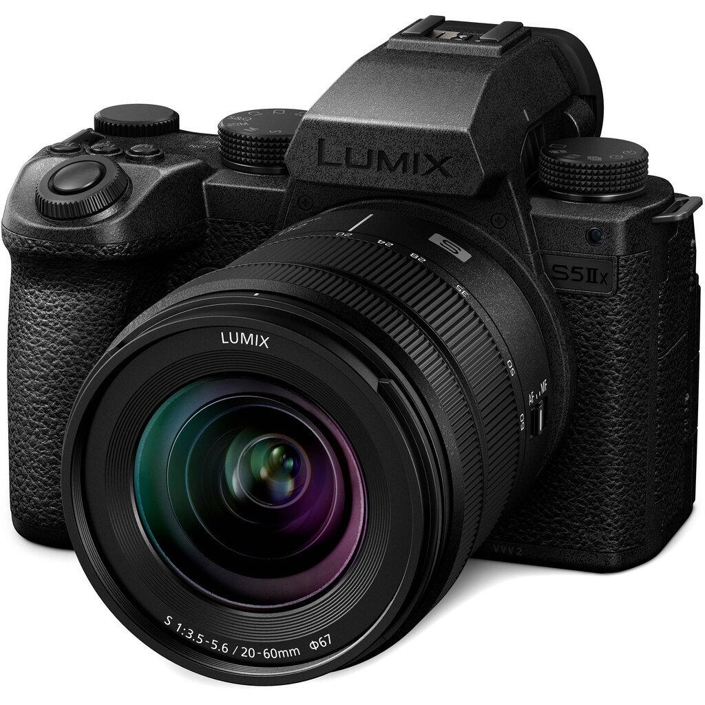 Panasonic Lumix S5 II цена и информация | Digitālās fotokameras | 220.lv