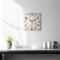 Sienas pulkstenis Mazi Balti Ziedi, 30x30 cm цена и информация | Pulksteņi | 220.lv