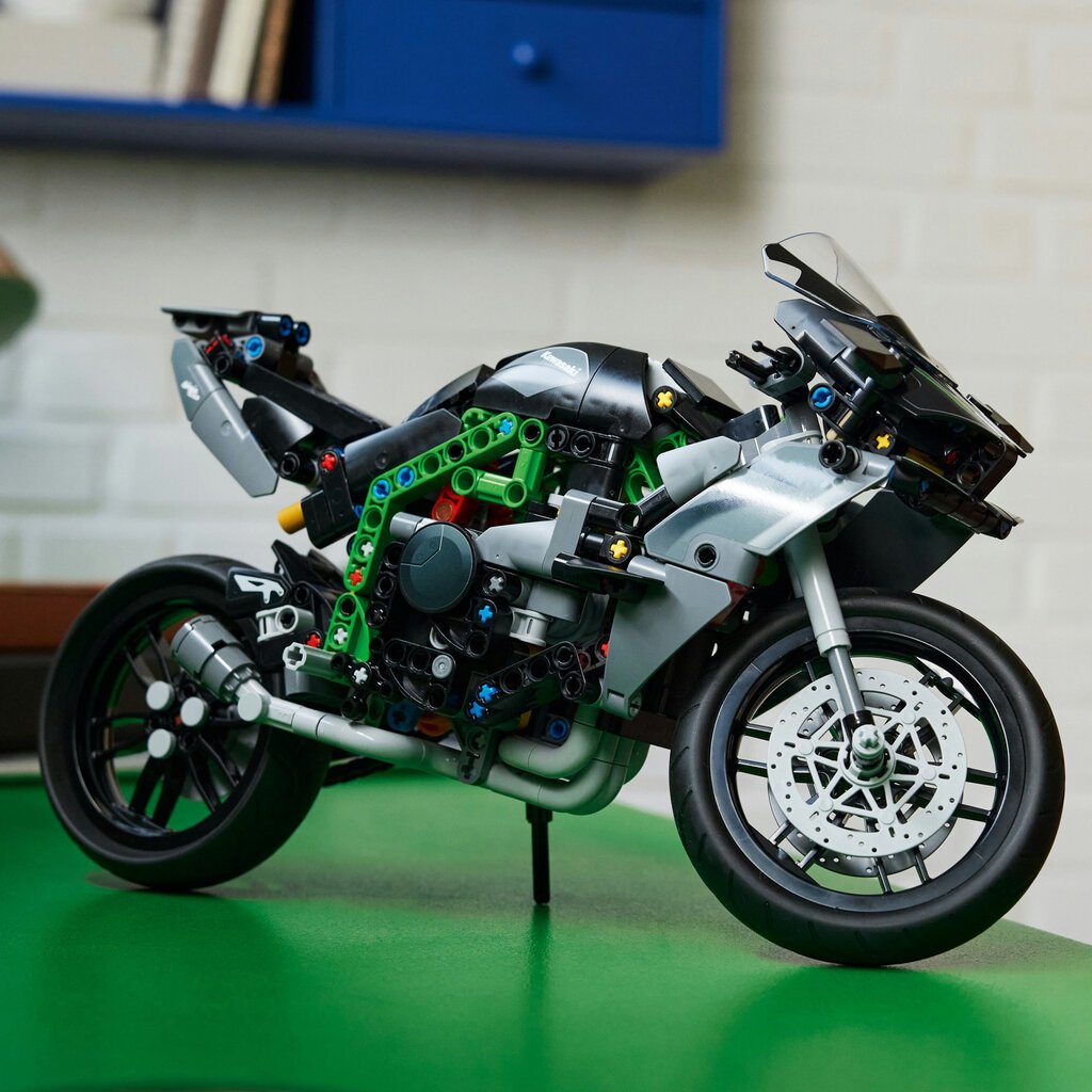 42170 LEGO® Technic Motocikls Kawasaki Ninja H2R cena un informācija | Konstruktori | 220.lv