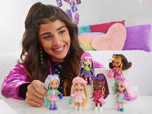 Mini lelle Barbie ar blondiem matiem Extra Mini Minis cena un informācija | Rotaļlietas meitenēm | 220.lv