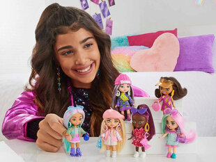 Mini lelle Barbie ar tumšiem matiem Extra Mini Minis cena un informācija | Rotaļlietas meitenēm | 220.lv