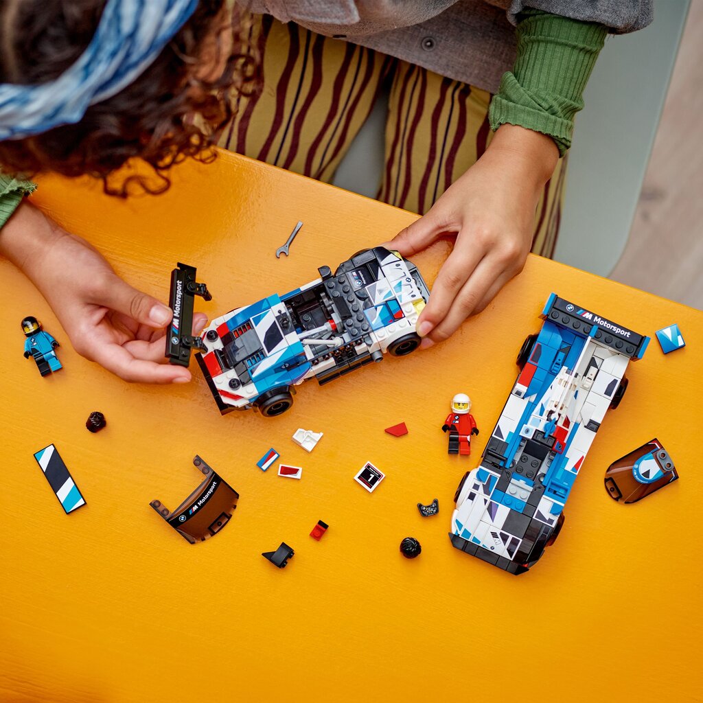 76922 LEGO® Speed ​​​​Champions Sacīkšu automobiļi BMW M4 GT3 un BMW M Hybrid V8 цена и информация | Konstruktori | 220.lv