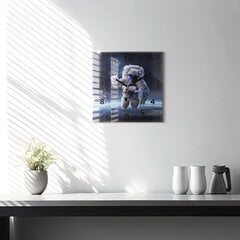 Sienas pulkstenis Astronauts Virs Zemes, 30x30 cm cena un informācija | Pulksteņi | 220.lv